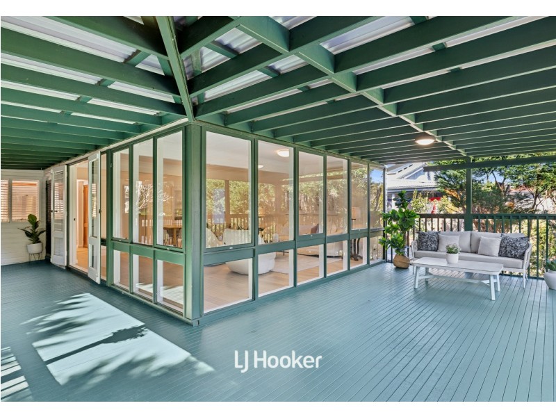 90 Kooloona Crescent, West Pymble NSW 2073