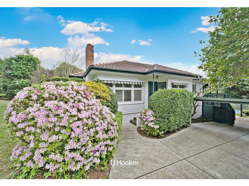 90 Kooloona Crescent, West Pymble NSW 2073