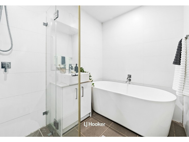 2/2-6 Warrangi Street, Turramurra NSW 2074