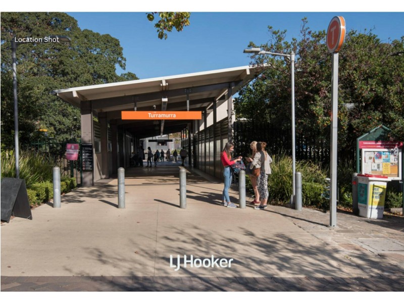 2/2-6 Warrangi Street, Turramurra NSW 2074