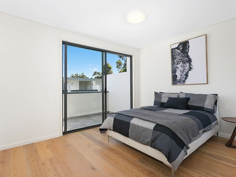 8/15 College Cresent, St Ives NSW 2075