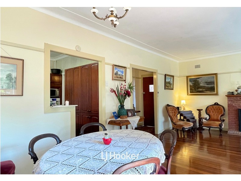 14 Kamilaroy Road, West Pymble NSW 2073