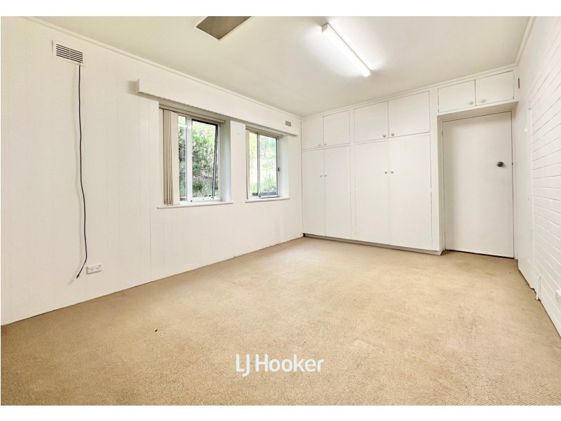 11 Roma Road, St Ives NSW 2075