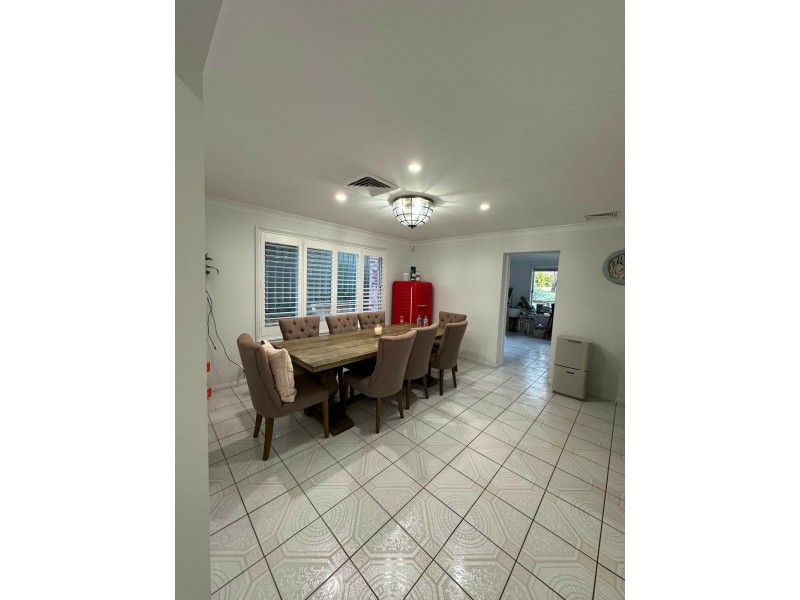 38 Kamilaroy Road, West Pymble NSW 2073