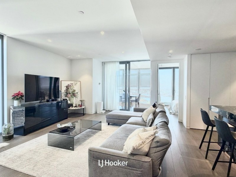 37F/2 Watermans Quay, Barangaroo NSW 2000