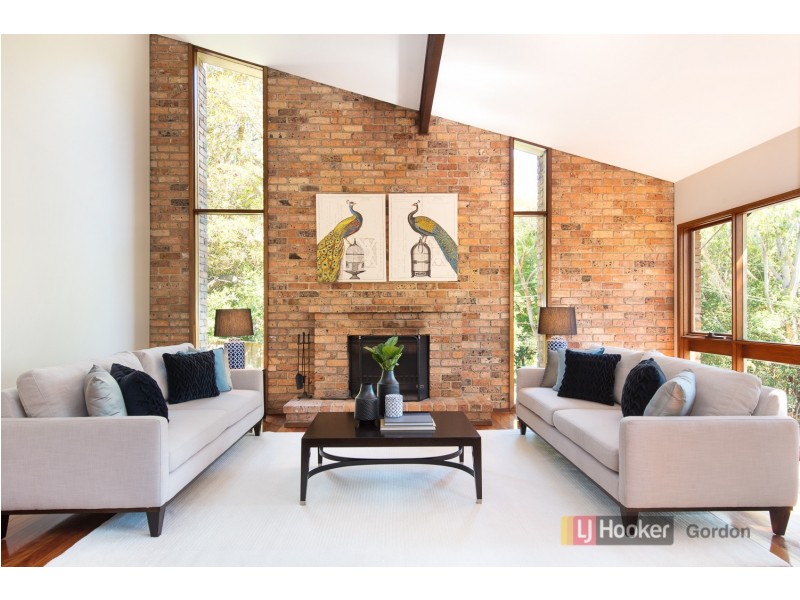 1 Doncaster Ave, West Pymble NSW 2073