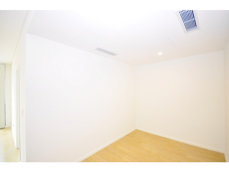 B402 1 Allengrove Crescent, North Ryde NSW 2113