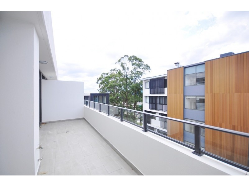 B402 1 Allengrove Crescent, North Ryde NSW 2113