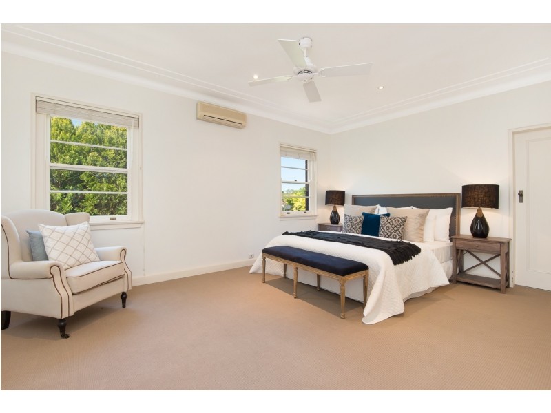5 Maples Ave, Killara NSW 2071