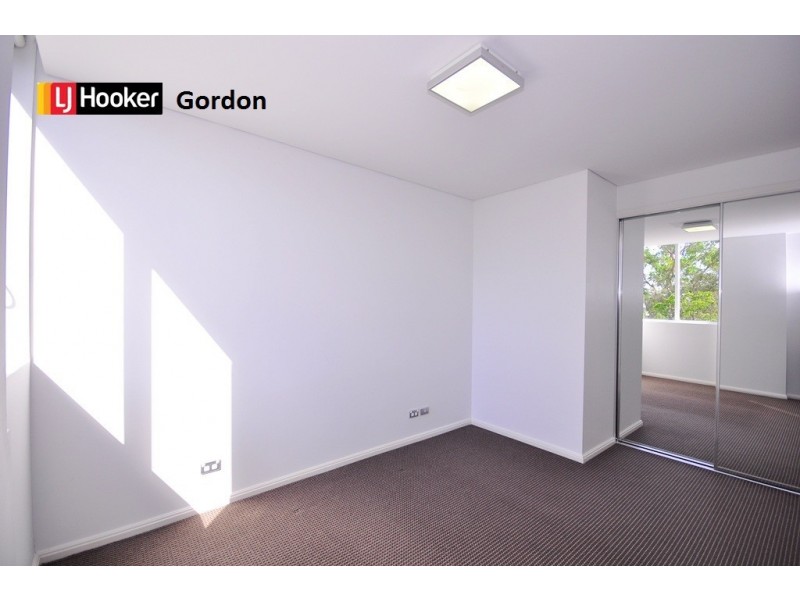 807/10 Avon Road, Pymble NSW 2073