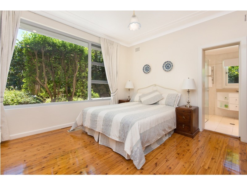 37 Inverallan Avenue, West Pymble NSW 2073