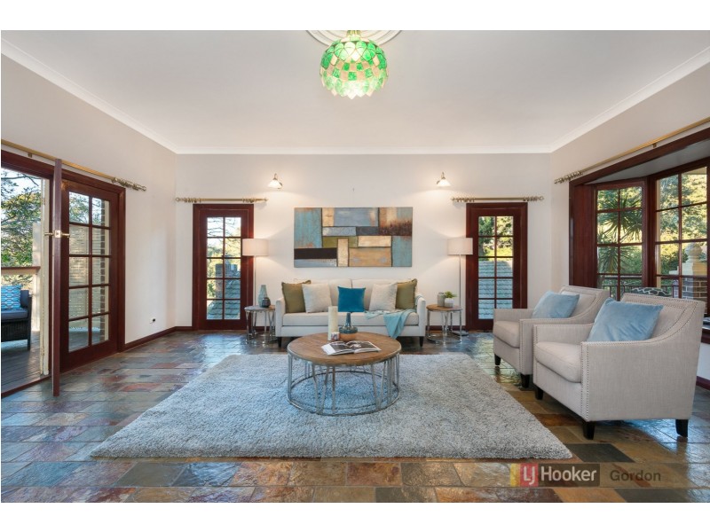 19 George Street, Pennant Hills NSW 2120