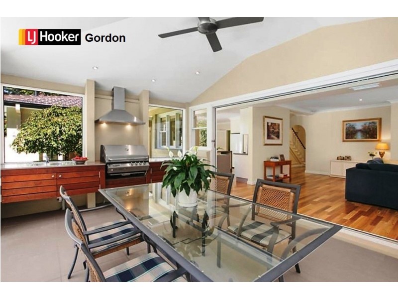 15 Womerah St, Turramurra NSW 2074