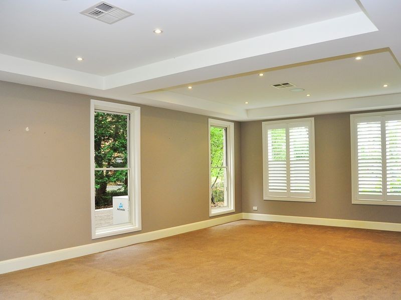 18 Greenway Drive, Pymble NSW 2073