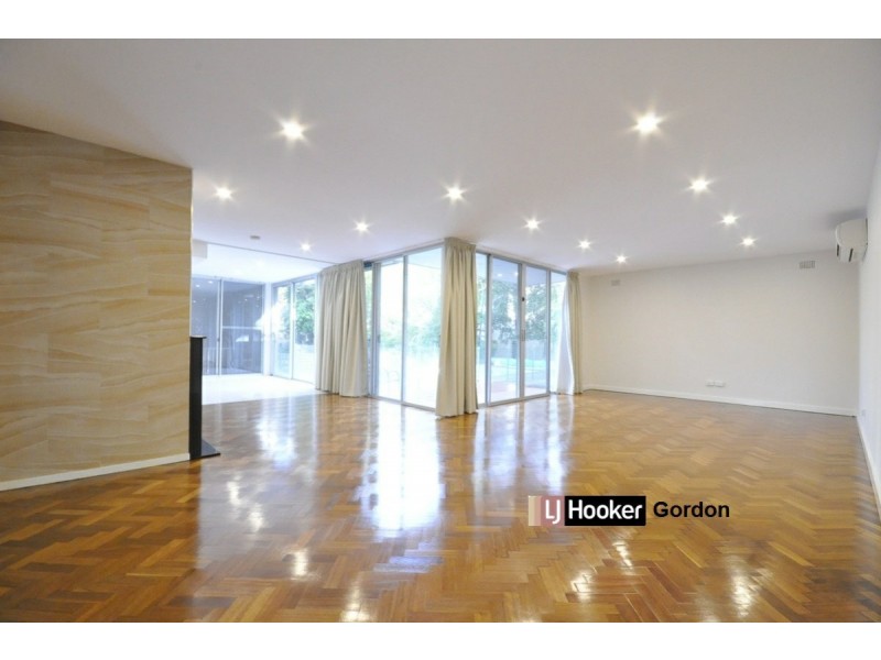 6 Laing Avenue, Killara NSW 2071