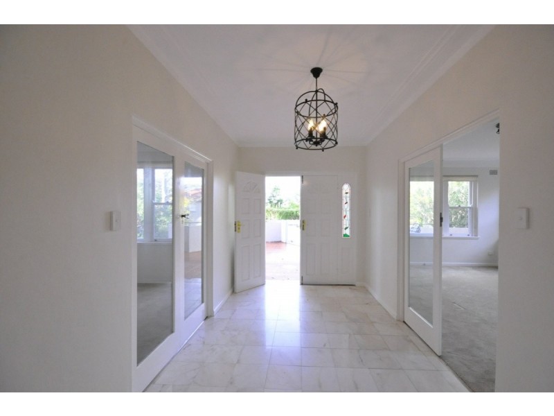 6 Laing Avenue, Killara NSW 2071