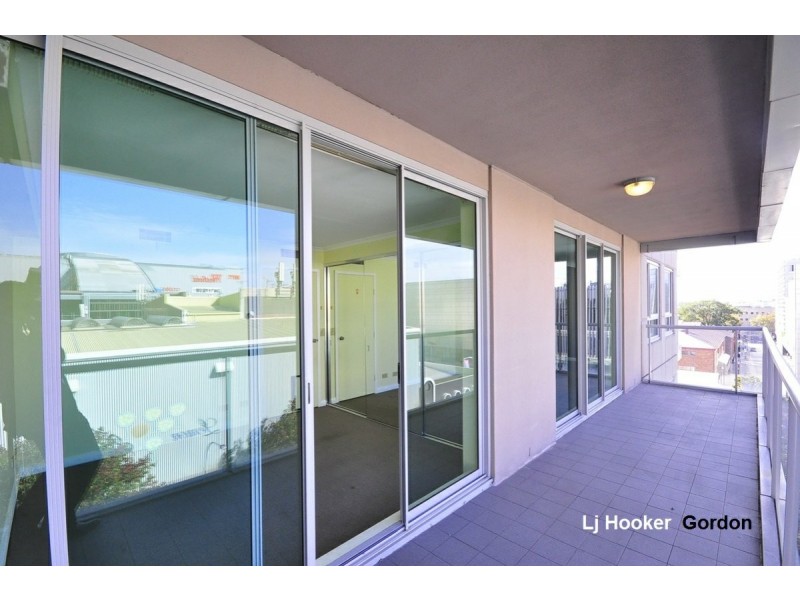 B513/2B Help St, Chatswood NSW 2067