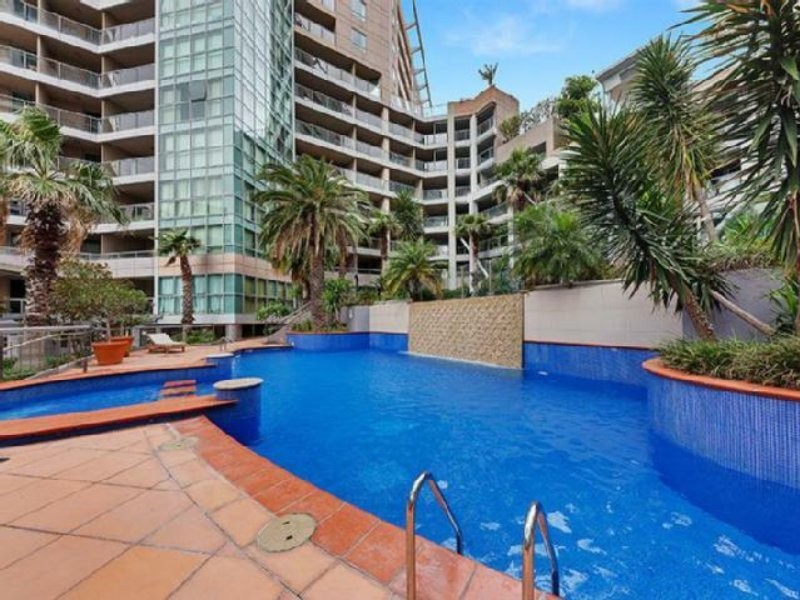 B513/2B Help St, Chatswood NSW 2067