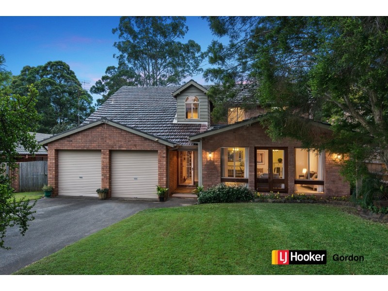 25 Page Avenue, Wahroonga NSW 2076