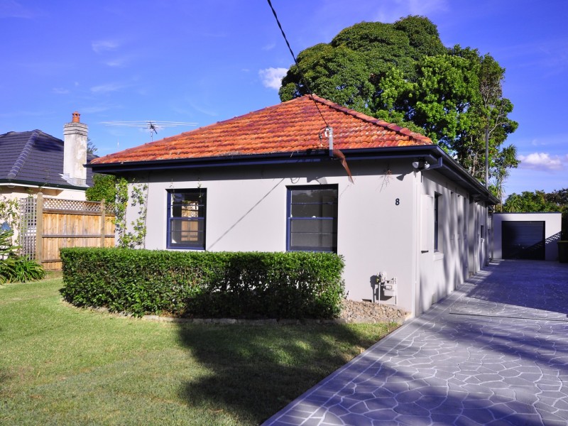 8 Kareela Road, Chatswood NSW 2067