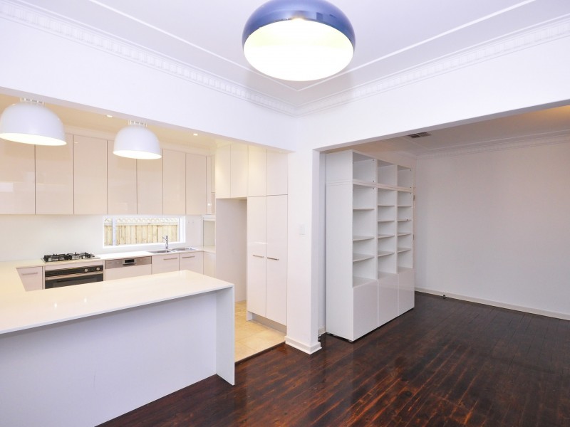 8 Kareela Road, Chatswood NSW 2067