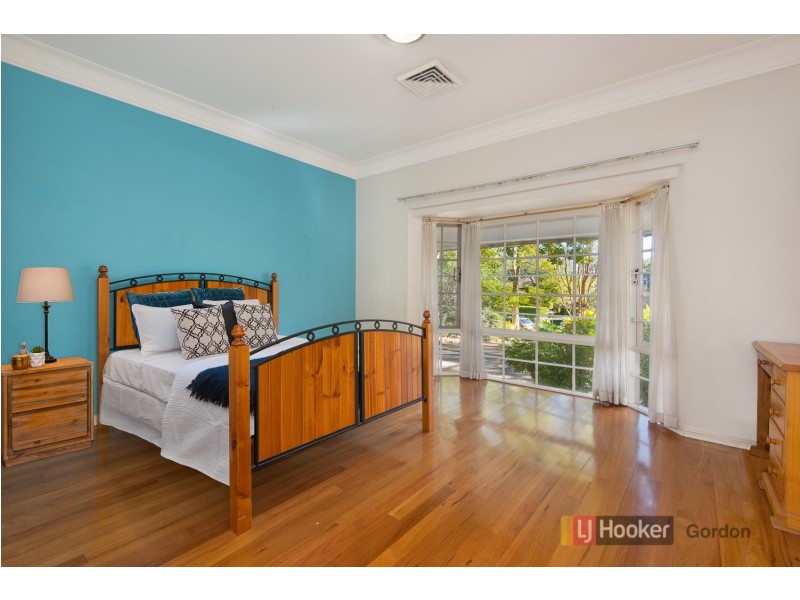 10 Yarrara Road, Pymble NSW 2073