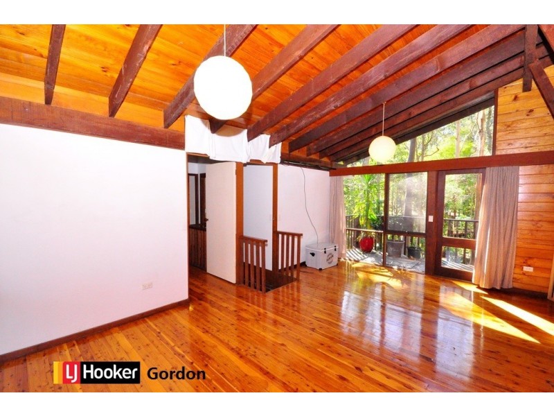 90 Rosedale Rd, St Ives NSW 2075