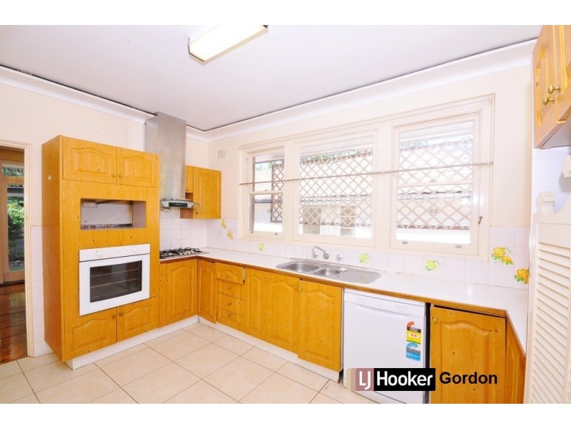 176 Burns Road, Turramurra NSW 2074