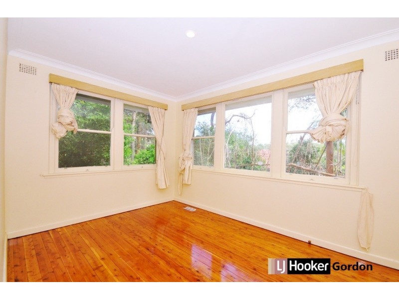 176 Burns Road, Turramurra NSW 2074