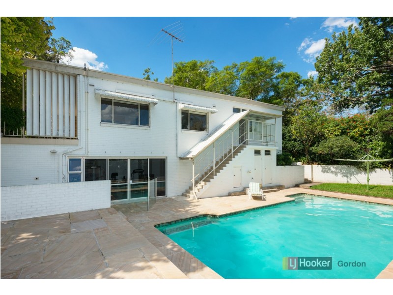 16 Livingstone Avenue, Pymble NSW 2073