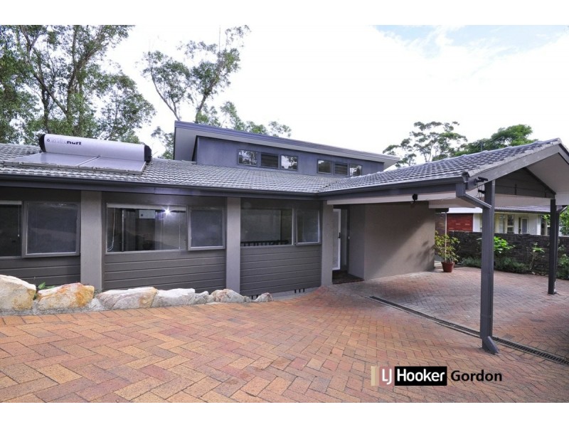 10 Hampshire Avenue, West Pymble NSW 2073