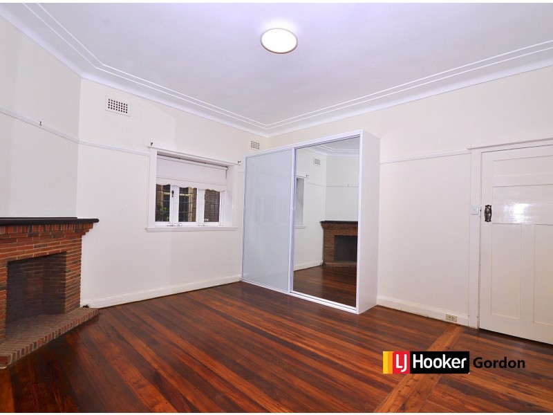 54 Middle Harbour Road, Lindfield NSW 2070