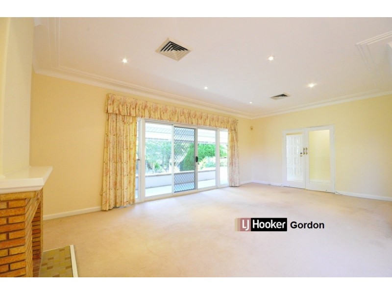 15 Grandview Street, Pymble NSW 2073