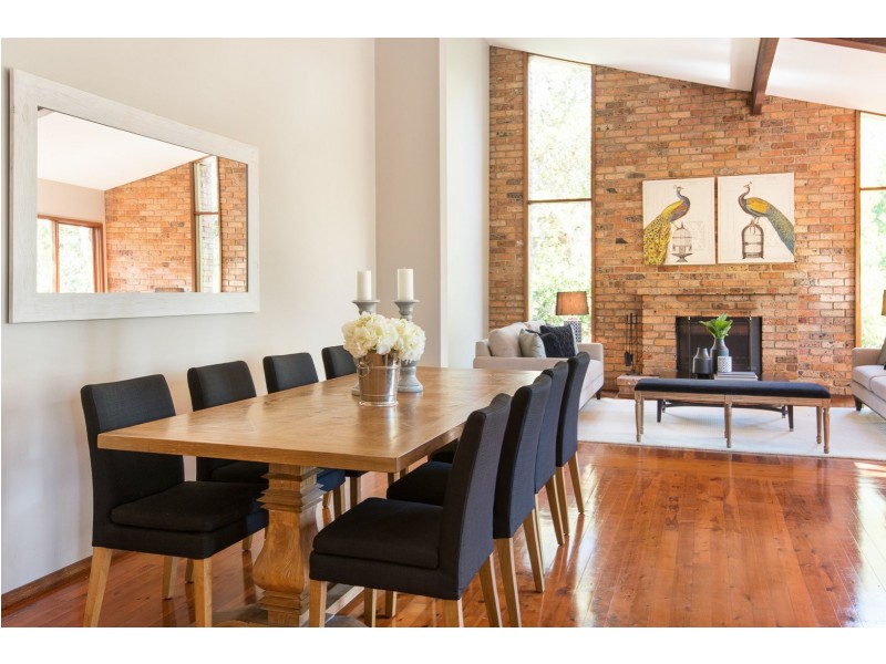 1 Doncaster Ave, West Pymble NSW 2073