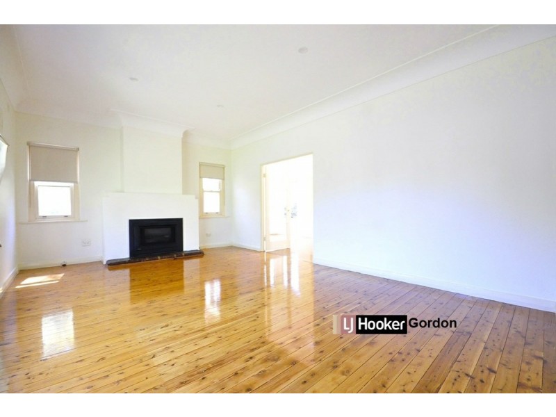 35 Abingdon Road, Roseville NSW 2069