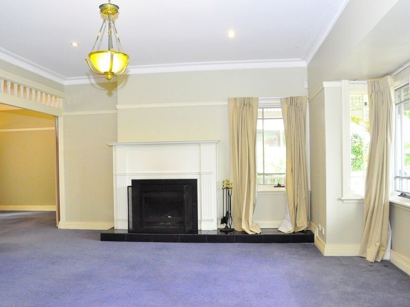 52 Wentworth Ave, Killara NSW 2071