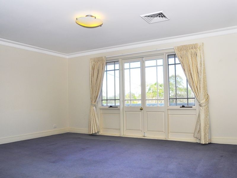 52 Wentworth Ave, Killara NSW 2071