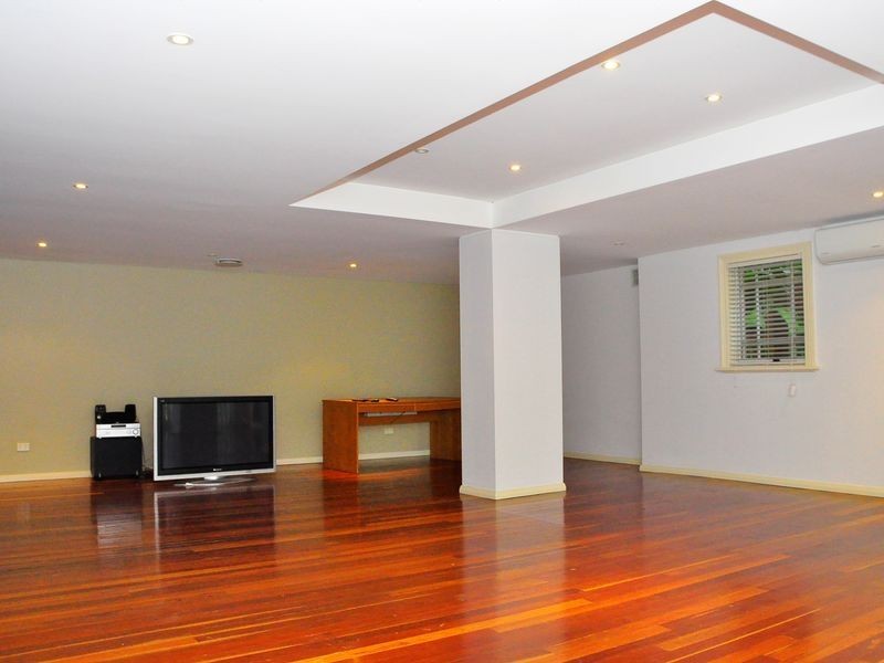 52 Wentworth Ave, Killara NSW 2071