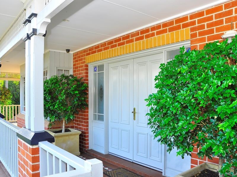 52 Wentworth Ave, Killara NSW 2071