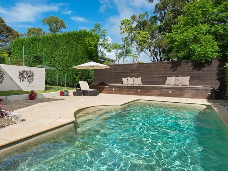 16 Spurwood Rd, Turramurra NSW 2074