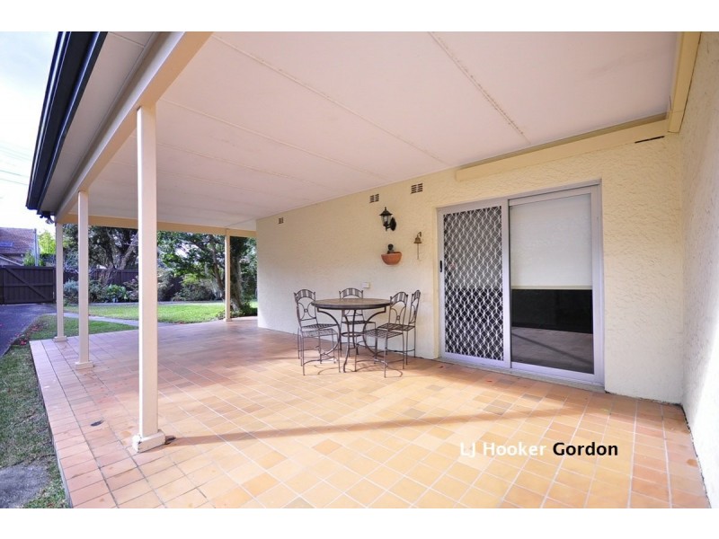 4 Inverallan Ave, West Pymble NSW 2073