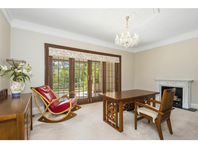 5 Warrawee Avenue, Warrawee NSW 2074