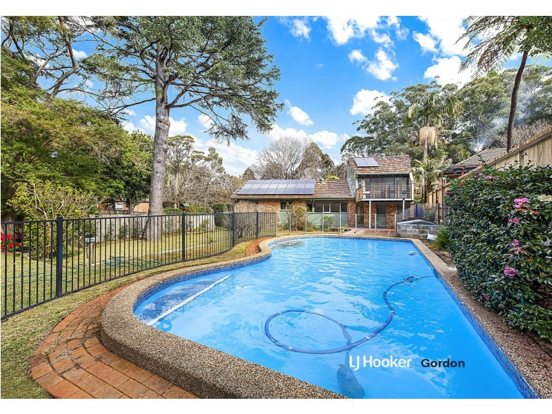 5 Lofberg Road, Pymble NSW 2073