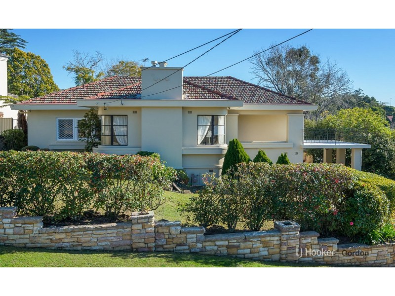 10 The Crest, Killara NSW 2071