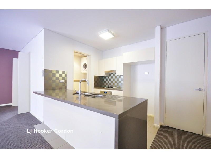 721/6 Avon Road, Pymble NSW 2073