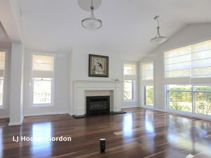 18 Craiglands Ave, Gordon NSW 2072