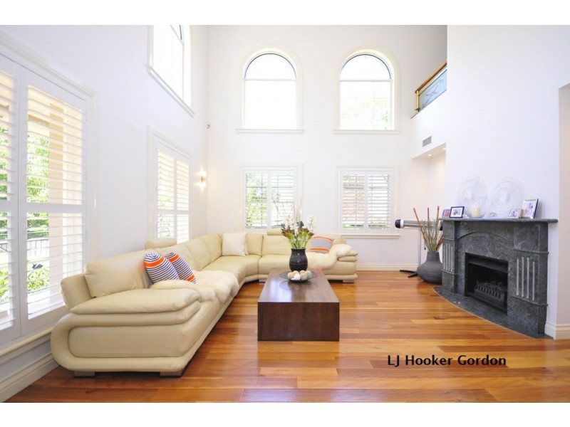 7 Bromley Ave, Pymble NSW 2073