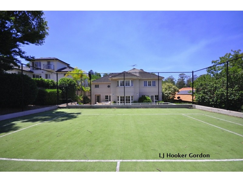 7 Bromley Ave, Pymble NSW 2073