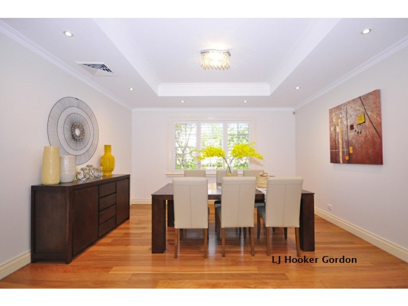 7 Bromley Ave, Pymble NSW 2073