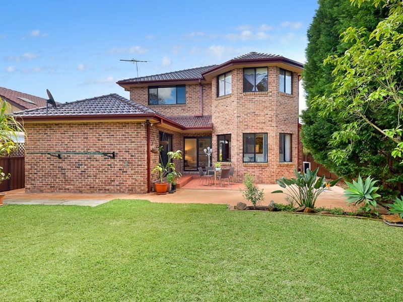 31 Addison Avenue, Roseville NSW 2069